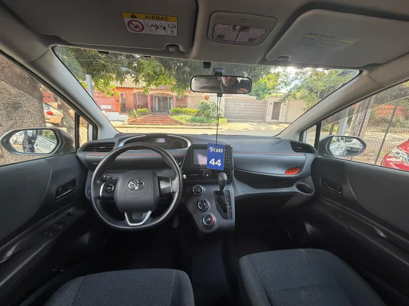 Vendo Toyota Sienta 2015 49.000Km Sin Uso en Paraguay - foto 2