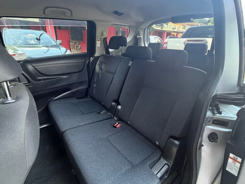 Vendo Toyota Sienta 2015 49.000Km Sin Uso en Paraguay - foto 4