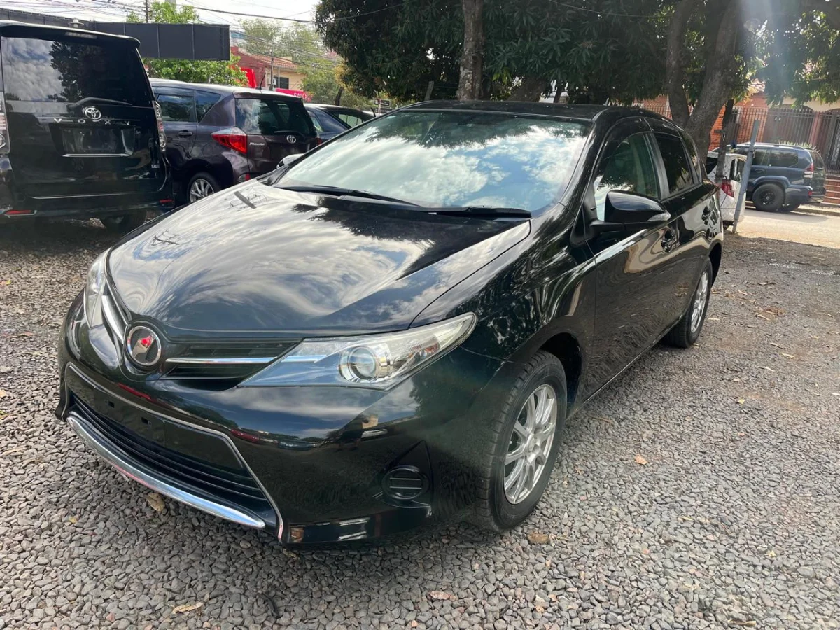 Toyota Auris 2014