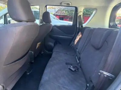 Toyota Ractis 2006 - Foto 3