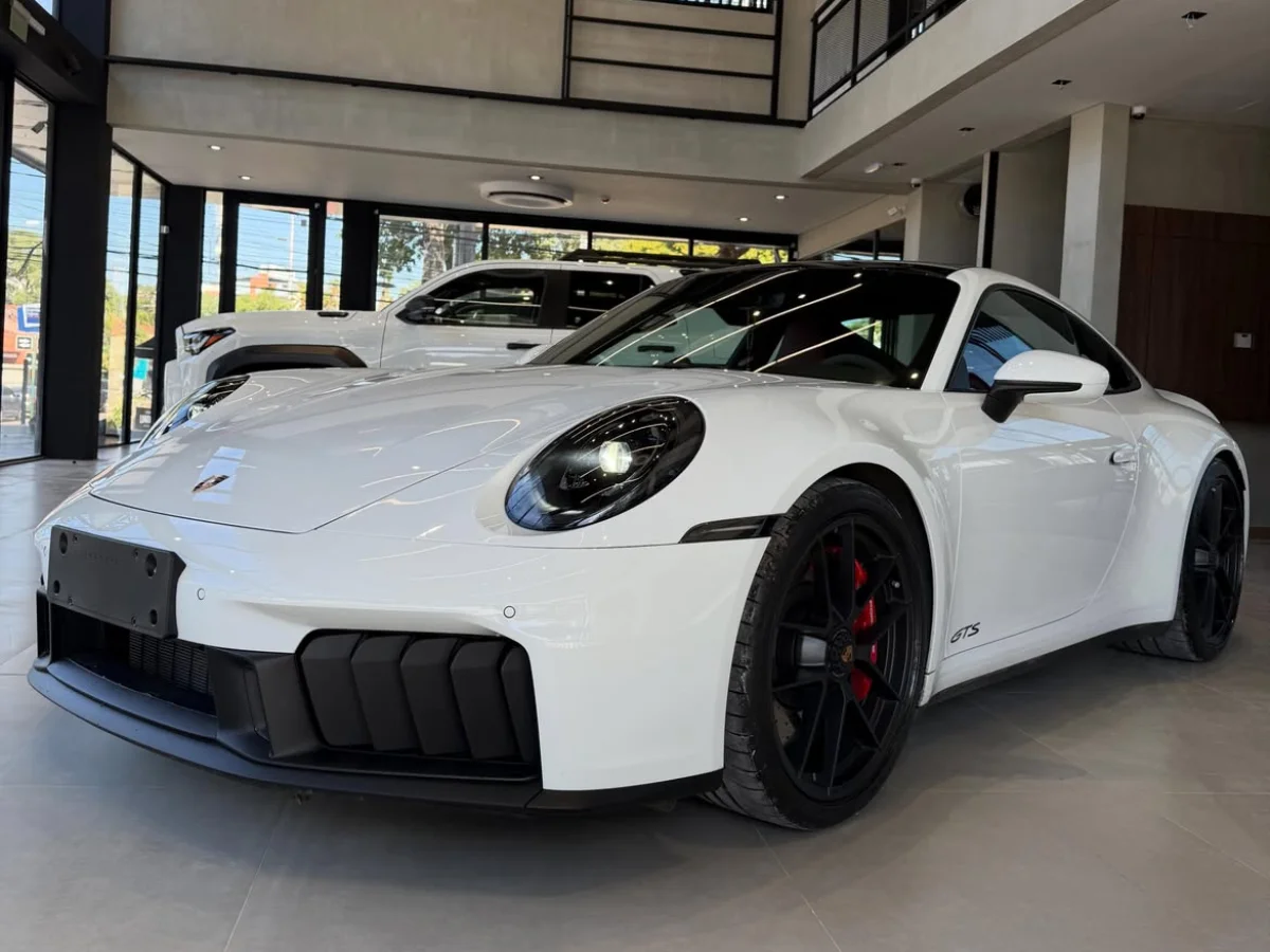 Porsche 911 CARRERA GTS 2025