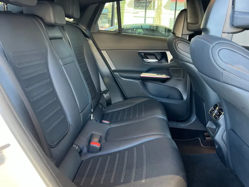 Mercedes Benz C220d Coupé 2024 - foto 6