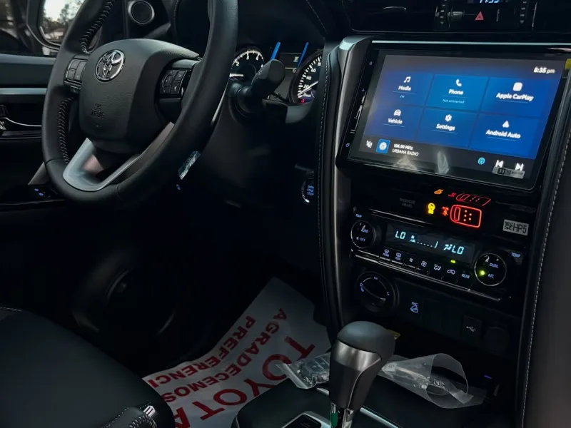 Toyota Fortuner Limited 2027 - foto 4