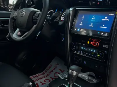 Toyota Fortuner Limited 2027 - Foto 4