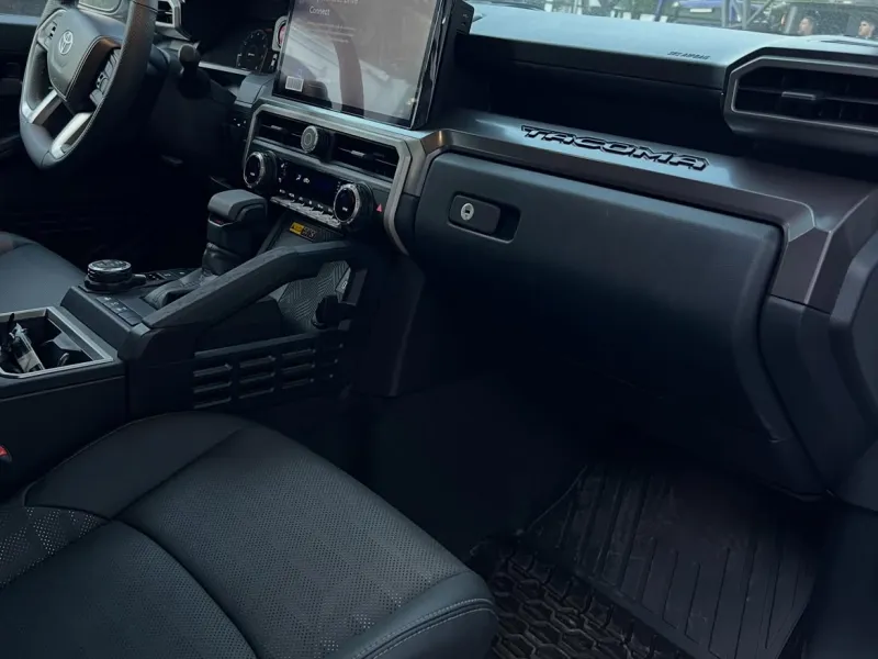 Toyota Tacoma TRD OFF ROAD 2025 - foto 7