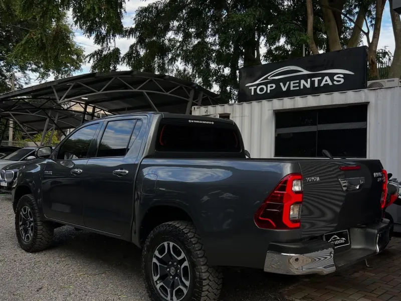 Toyota Hilux Limited 2021 - foto 2
