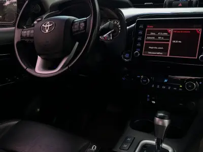 Toyota Hilux Limited 2021 - Foto 3