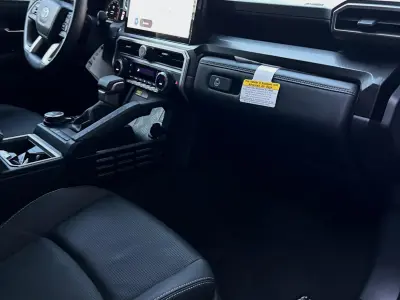 Toyota 4RUNNER Limited 2026 - Foto 7