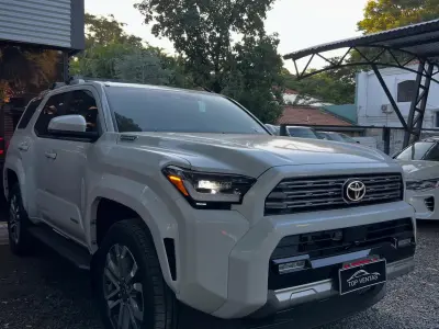 Toyota 4RUNNER Limited 2026 - Foto 8
