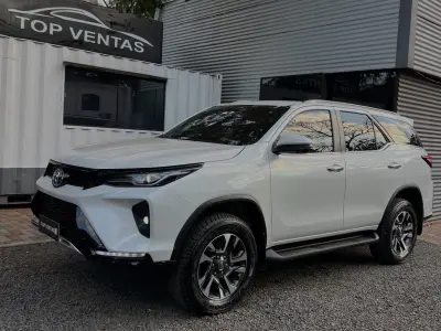 Toyota Fortuner SRV 2027 - Foto 6