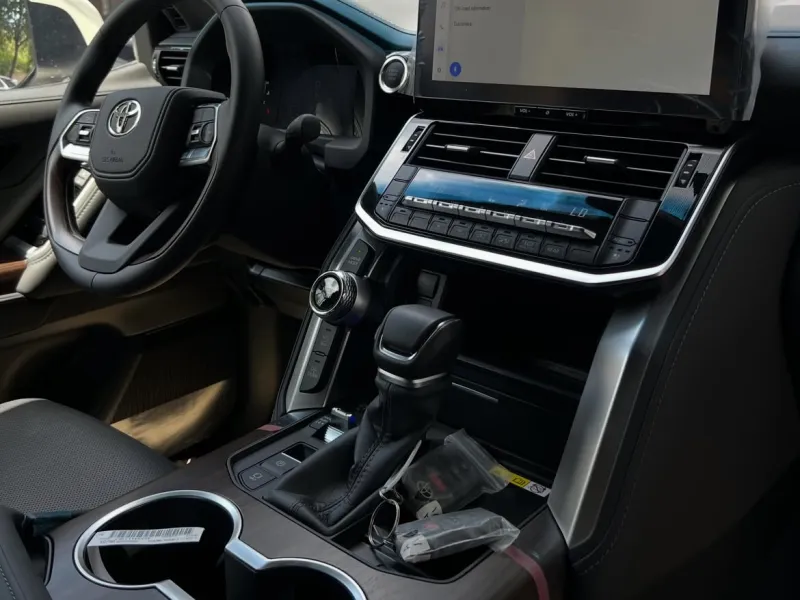 Toyota Land Cruiser GXR 2025 - foto 4
