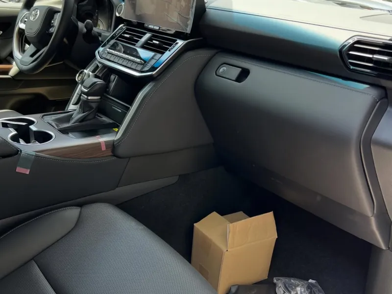 Toyota Land Cruiser GXR 2025 - foto 5