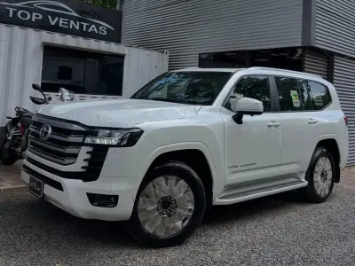 Toyota Land Cruiser GXR 2025 - Foto 1