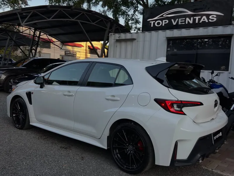 Toyota Corolla GR 2023 - foto 4