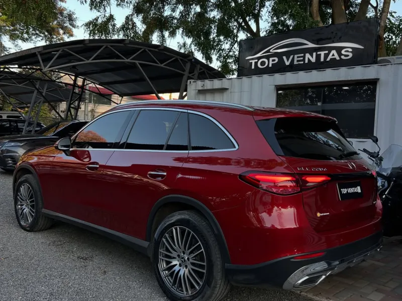Mercedes Benz GLC220d 2023 - foto 2