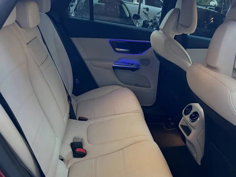 Mercedes Benz GLC220d 2023 - foto 4