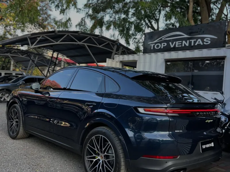 Porsche Cayenne Coupe Híbrido 2024 - foto 2