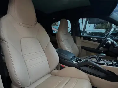 Porsche Cayenne Coupé Híbrido 2022 - Foto 4