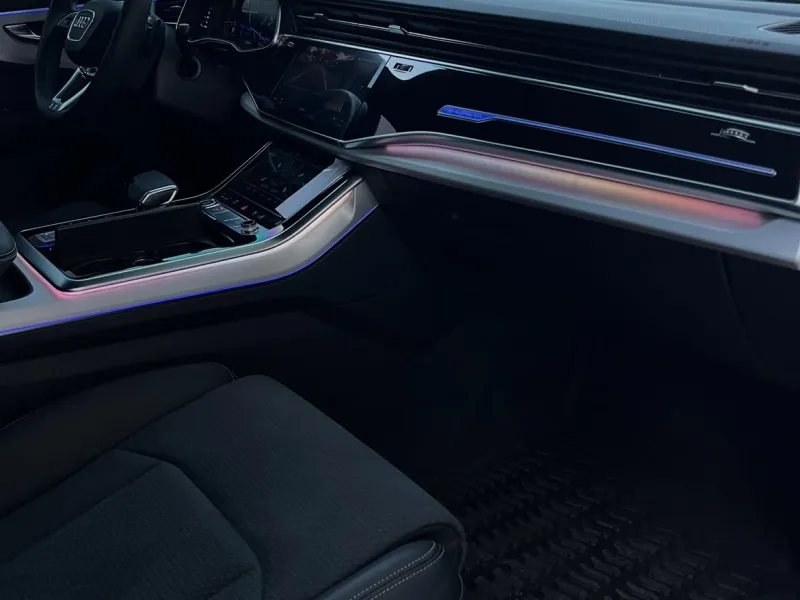 Audi Q7 S Line 2025 - foto 8