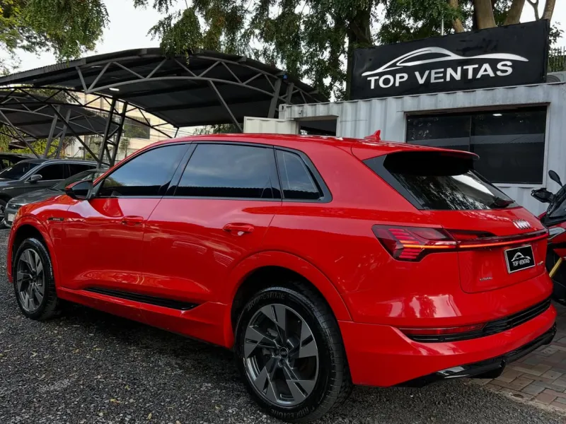 Audi e-tron 55 S Line 2022 - foto 9