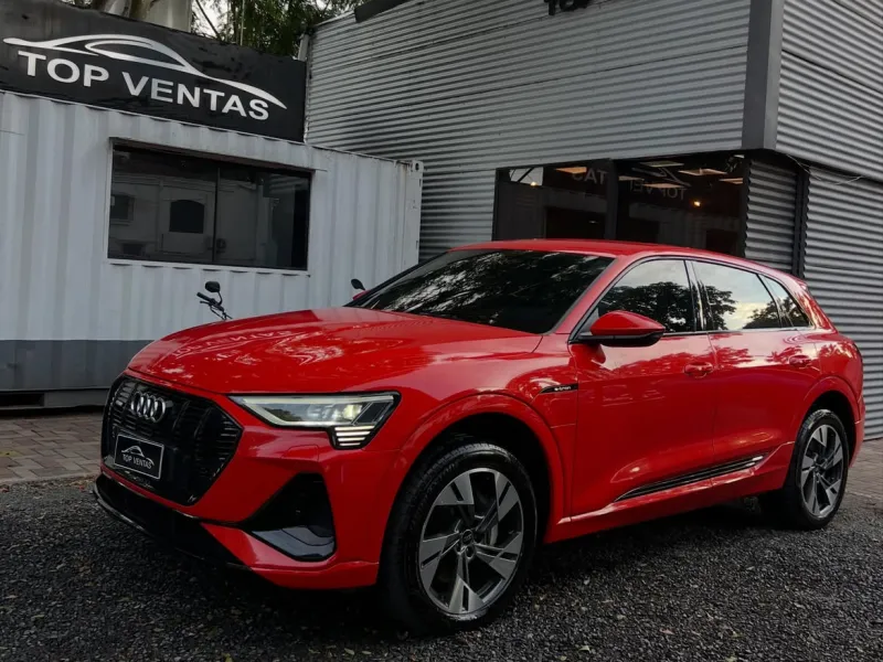 Audi e-tron 55 S Line 2022 - foto 1