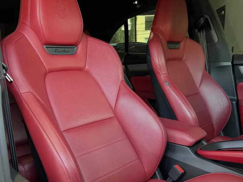 Porsche Macan Turbo Electric 2024 - foto 5