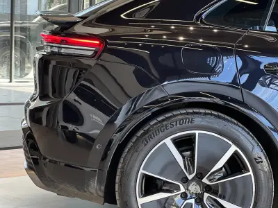 Porsche Macan Turbo Electric 2024 - Foto 9