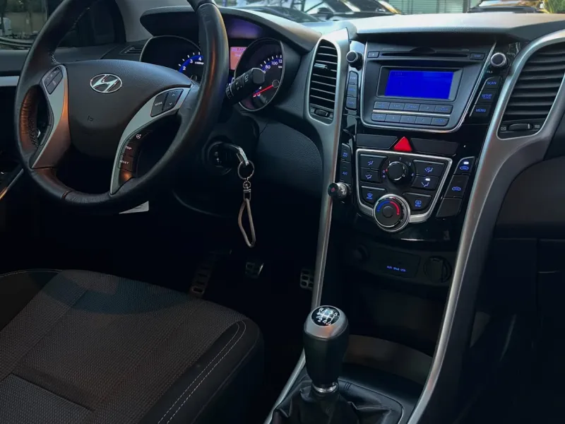 Hyundai i30 2013 - foto 6