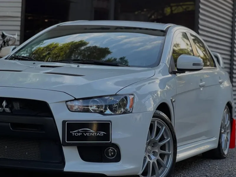 Mitsubishi Lancer Evolution X 2014 - foto 2