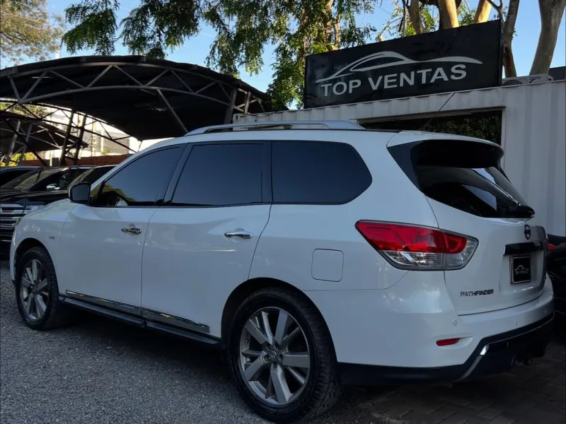 Nissan Pathfinder 2015 - foto 9