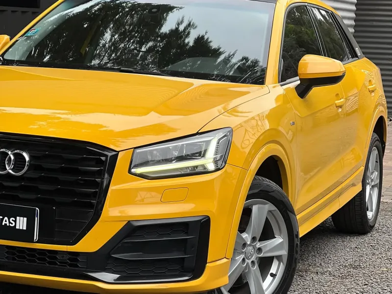 Audi Q2 S Line 2017 - foto 2