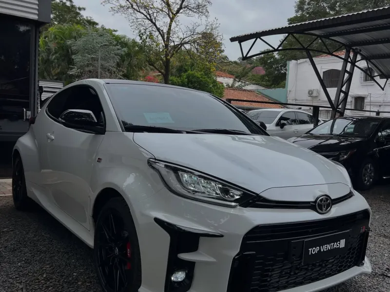 Toyota GR Yaris 2023 - foto 3