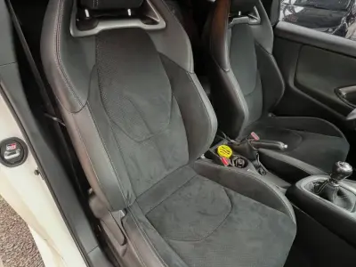 Toyota GR Yaris 2023 - Foto 5