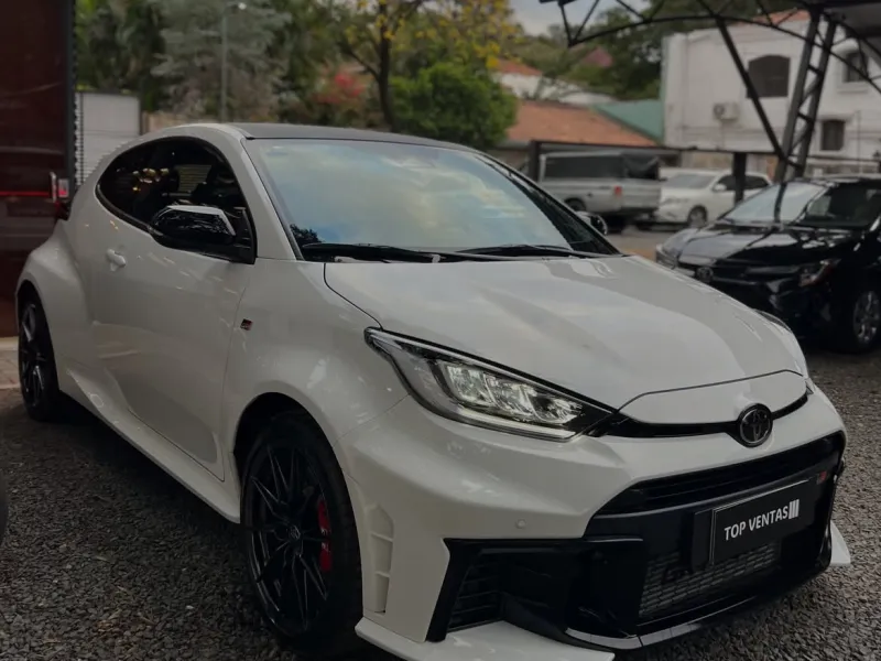 Toyota New Yaris GR 2026 - foto 3