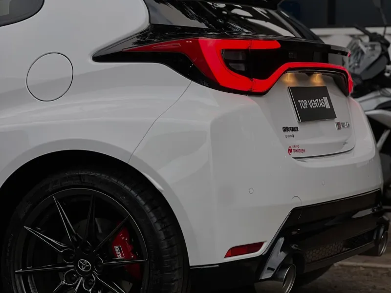 Toyota New Yaris GR 2026 - foto 9