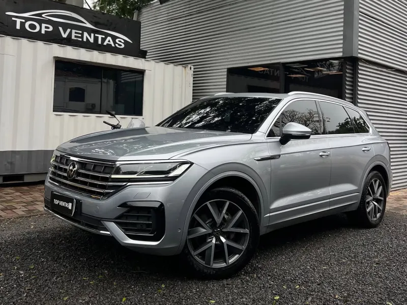 Volkswagen Touareg R-Line 2022 - foto 1
