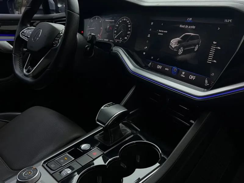 Volkswagen Touareg R-Line 2022 - foto 4