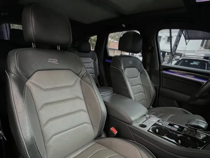 Volkswagen Touareg R-Line 2022 - foto 5