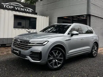 Volkswagen Touareg R-Line 2022 - Foto 1