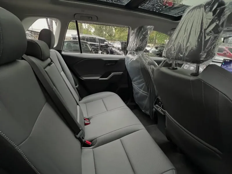 Toyota RAV4 2026 - foto 7