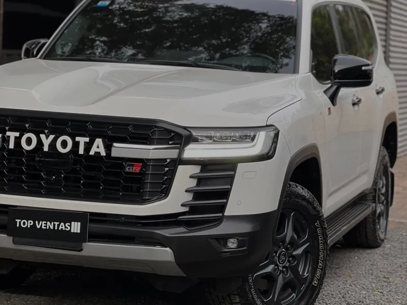 Toyota Land Cruiser 2026 - foto 2