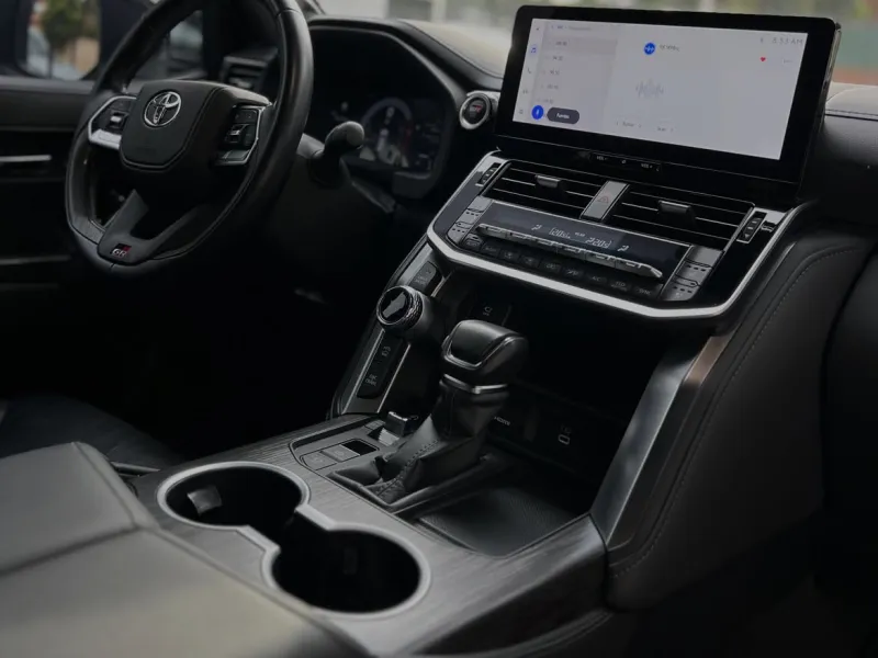 Toyota Land Cruiser 2026 - foto 4