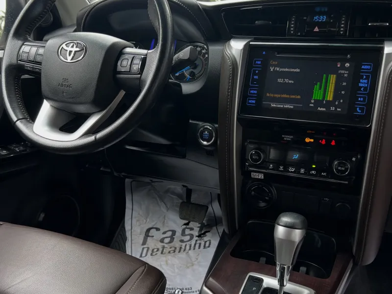 Toyota Fortuner SRV 2018 - foto 7