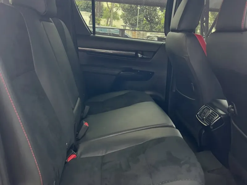 Toyota Hilux 2026 - foto 5