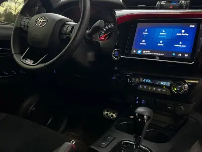 Toyota Hilux 2026 - Foto 4