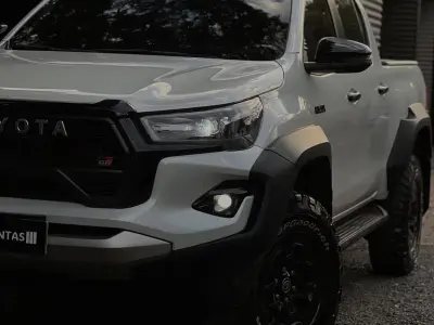 Toyota Hilux 2026 - Foto 10