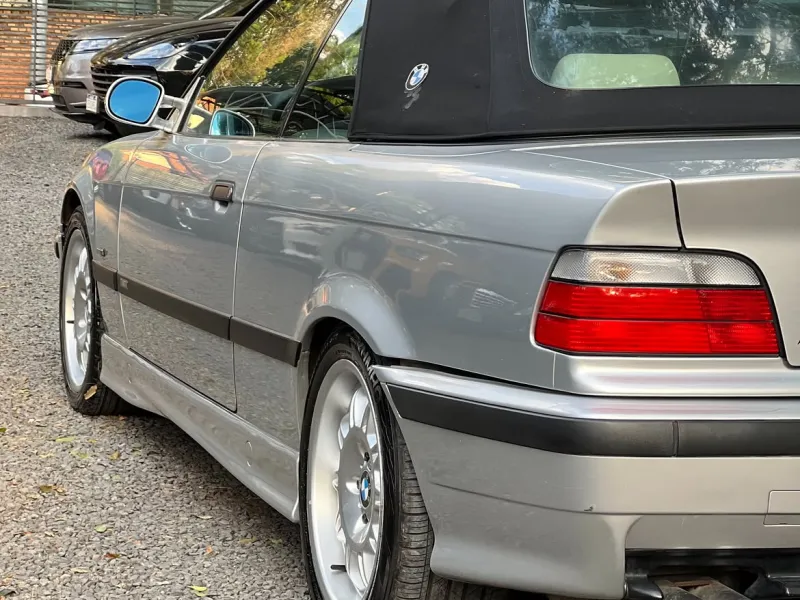 BMW M3 Convertible 1998 - foto 9