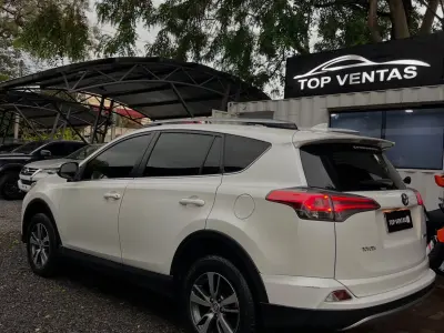 Toyota RAV4 2019 - Foto 8