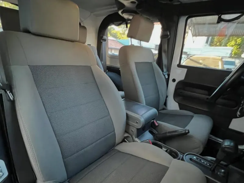 Jeep Wrangler 2009 - foto 7